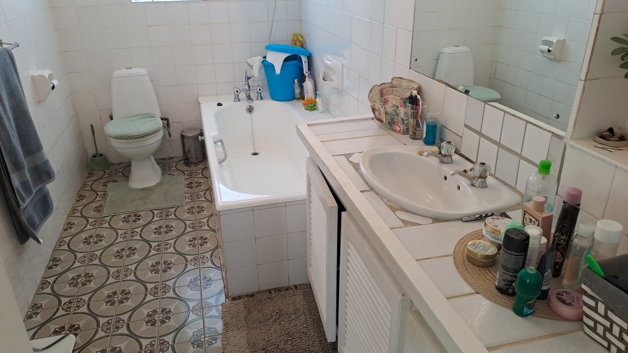 4 Bedroom Property for Sale in Walmer Eastern Cape